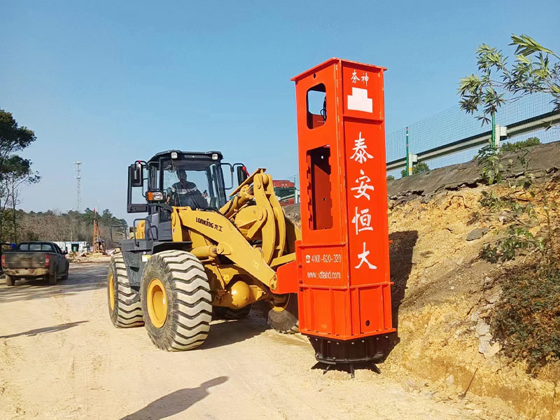 鏟車改夯實(shí)機(jī)